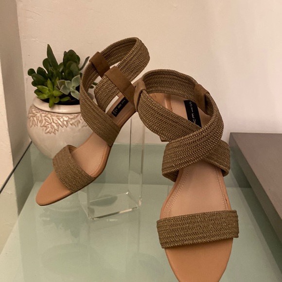Steven Olive Green Block Sandal - Picture 1 of 7